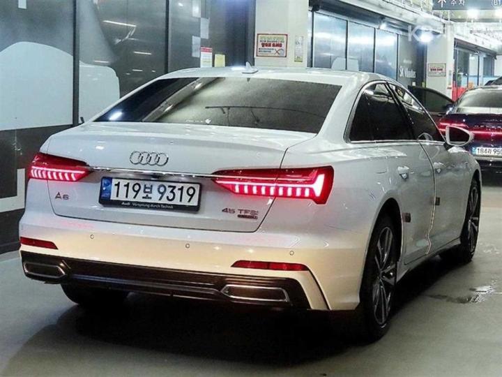 아우디 A6(C8) 45 TFSI Quattro Premium