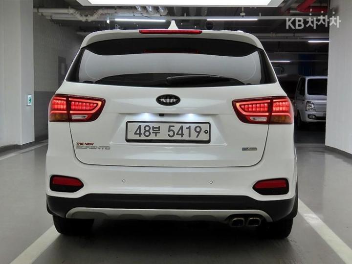 기아 더 뉴 쏘렌토 2.0 디젤 2WD 노블레스