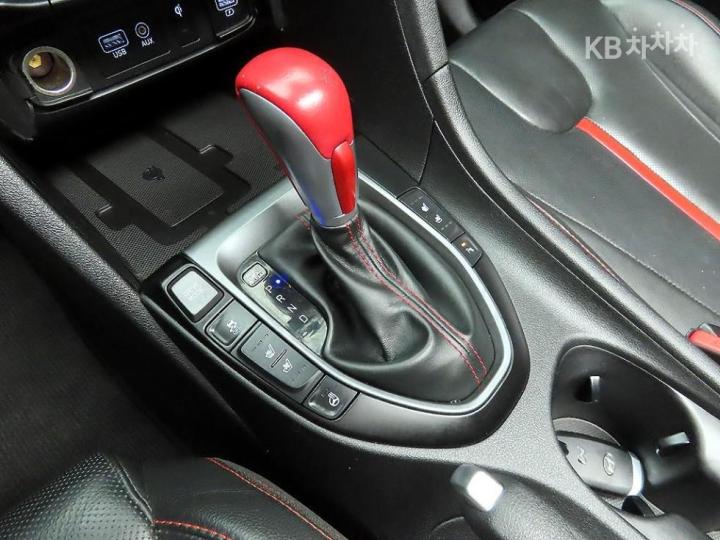 현대 벨로스터(JS) 1.6 T-GDi 스포츠 코어