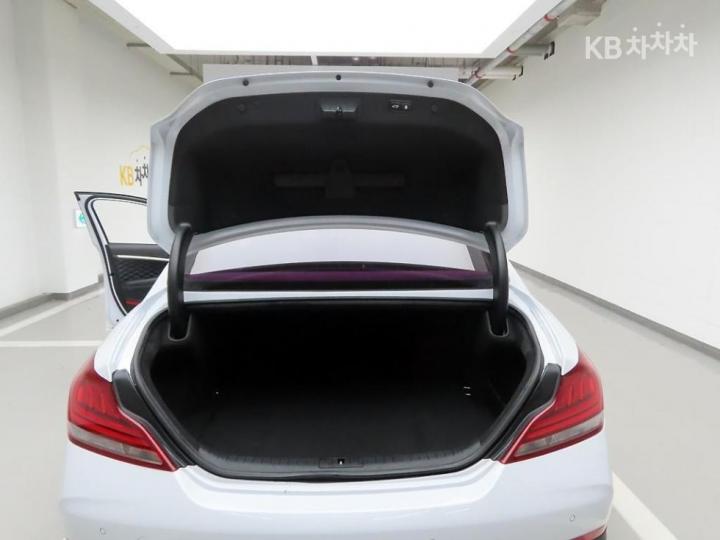 제네시스 G70 2.0T AWD Elite