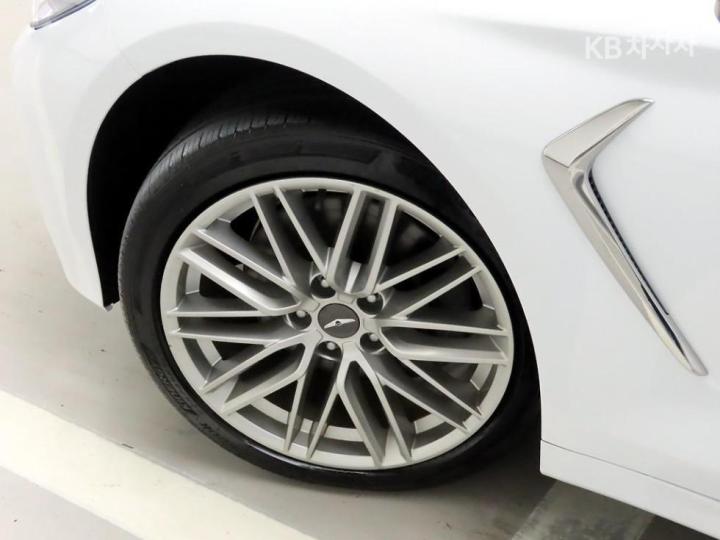 제네시스 G70 2.0T AWD Elite