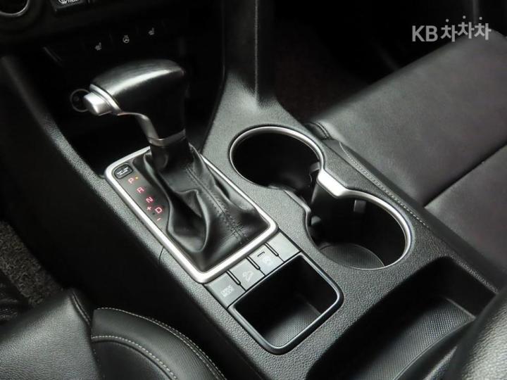 기아 스포티지 4세대 디젤 2.0 2WD 프레스티지