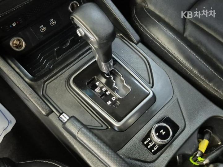 KG모빌리티 뉴 렉스턴 스포츠 칸 2.2 AWD 쿨멘 프레스티지