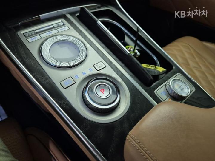 제네시스 GV80 3.0 디젤 AWD