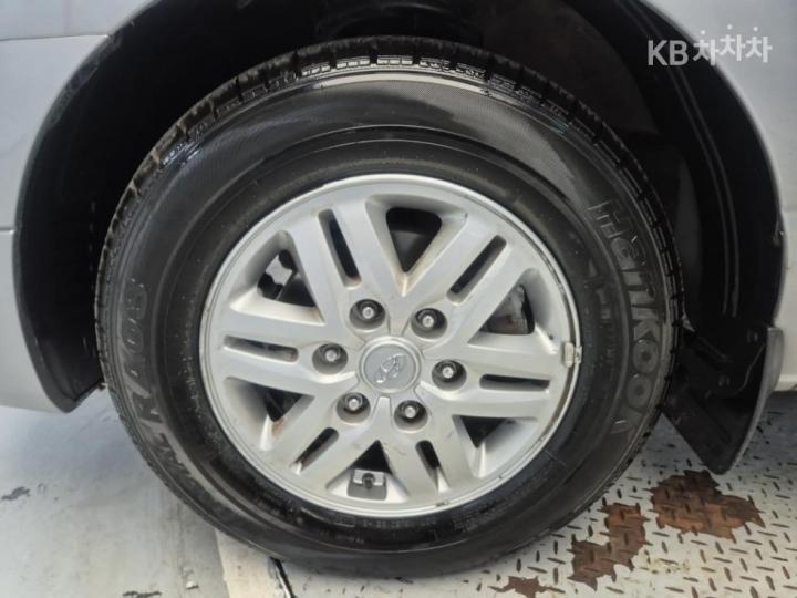 현대 그랜드스타렉스 3인승 밴 모던