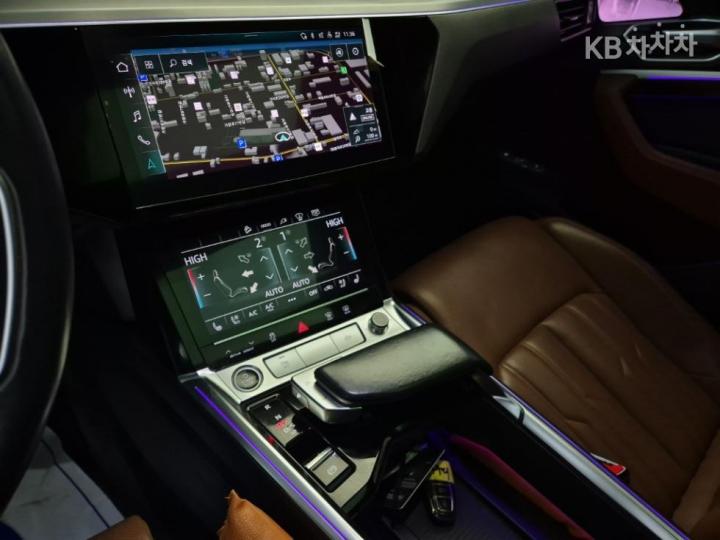 아우디 e-tron 55 Quattro Sportback 기본형