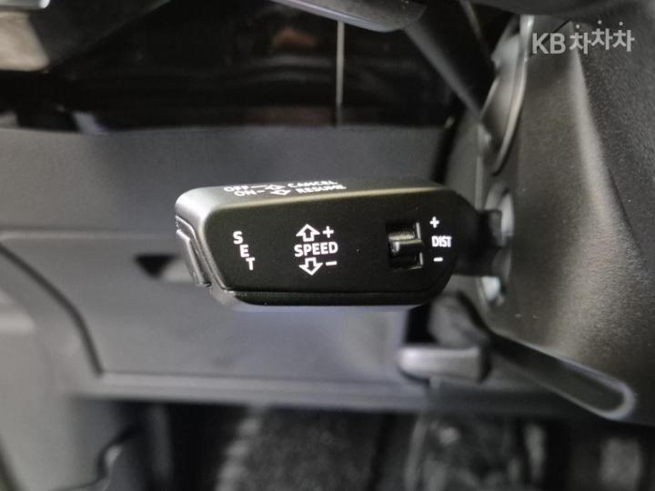 아우디 e-tron 55 Quattro Sportback 기본형