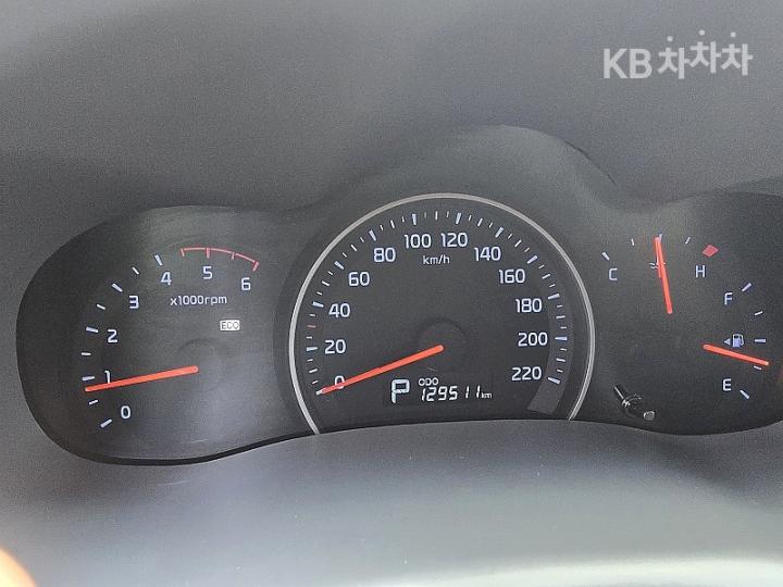 기아 그랜드카니발 GX 고급형