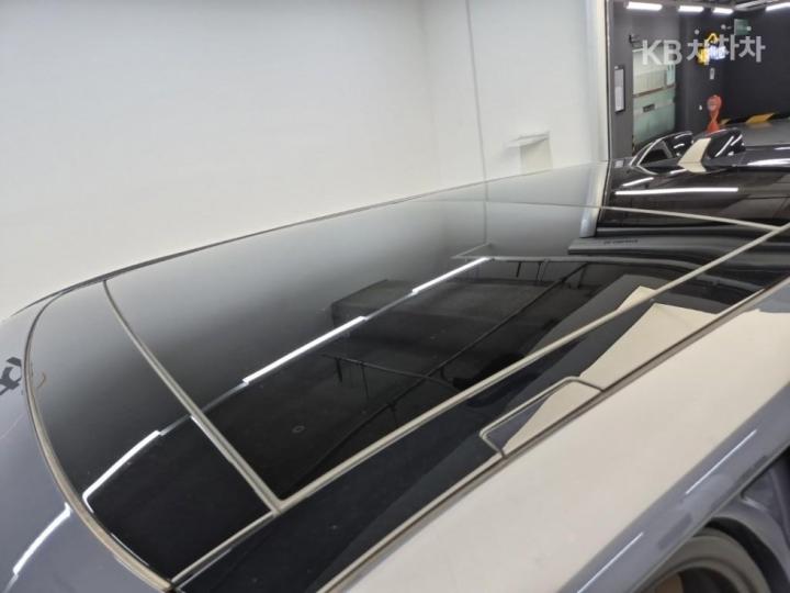 랜드로버 올 뉴 레인지로버 스포츠(L461) P550e Dynamic HSE