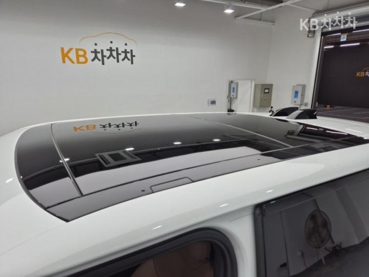 랜드로버 올 뉴 레인지로버 스포츠(L461) P550e Dynamic HSE