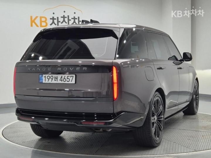 랜드로버 더 뉴 레인지로버(L460) P530 오토바이오그래피 LWB