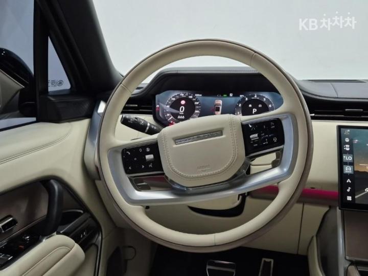 랜드로버 더 뉴 레인지로버(L460) P530 오토바이오그래피 LWB