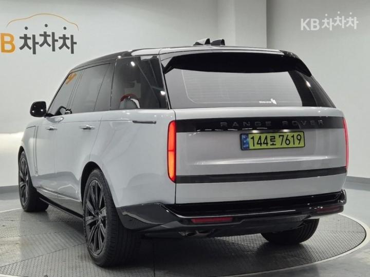 랜드로버 더 뉴 레인지로버(L460) P530 오토바이오그래피 LWB