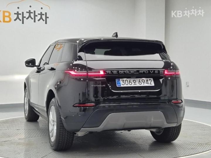 랜드로버 뉴 레인지로버 이보크 2.0 P250 Dynamic SE
