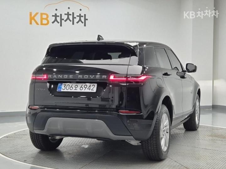 랜드로버 뉴 레인지로버 이보크 2.0 P250 Dynamic SE