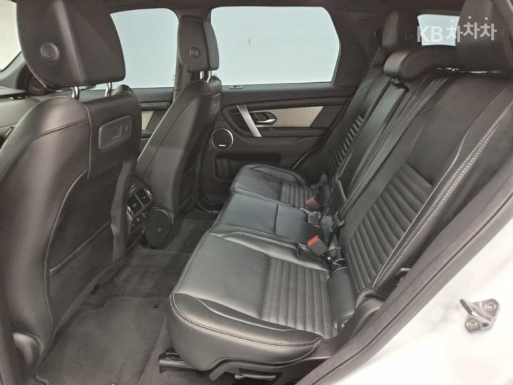 랜드로버 디스커버리 스포츠 2세대 P250 Dynamin SE