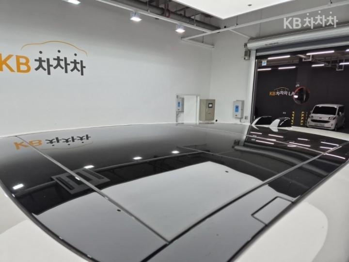 랜드로버 올 뉴 레인지로버 스포츠(L461) P550e Dynamic HSE