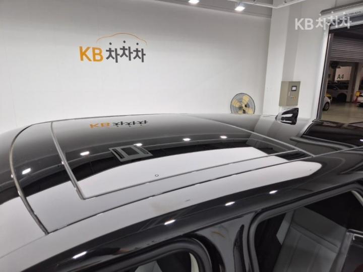 랜드로버 뉴 레인지로버 이보크 2.0 P250 Dynamic SE