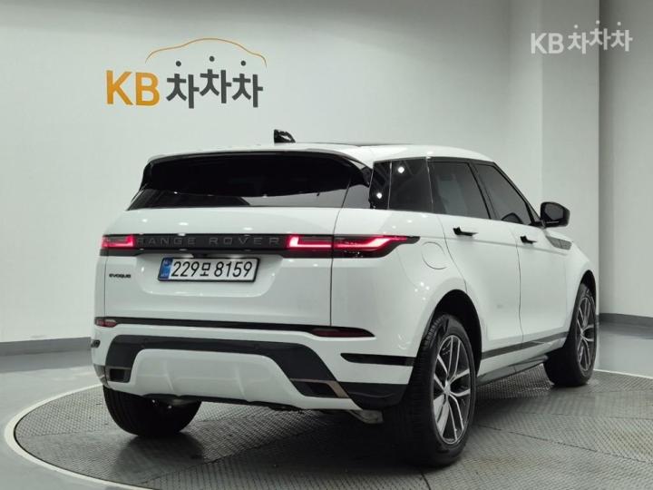 랜드로버 뉴 레인지로버 이보크 2.0 P250 Dynamic SE