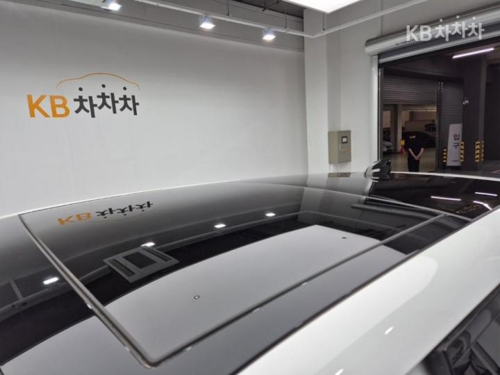 랜드로버 뉴 레인지로버 이보크 2.0 P250 Dynamic SE