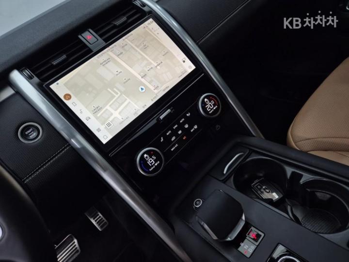 랜드로버 디스커버리5 P360 Dynamic HSE