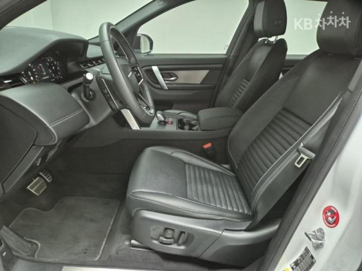랜드로버 디스커버리 스포츠 2세대 P250 S