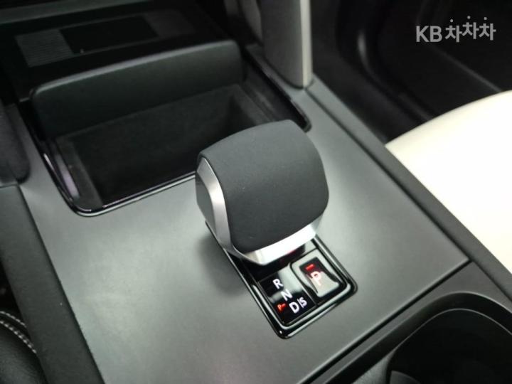 랜드로버 디스커버리 스포츠 2세대 P250 S