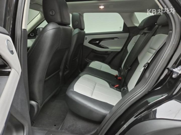 랜드로버 뉴 레인지로버 이보크 2.0 P250 Dynamic SE