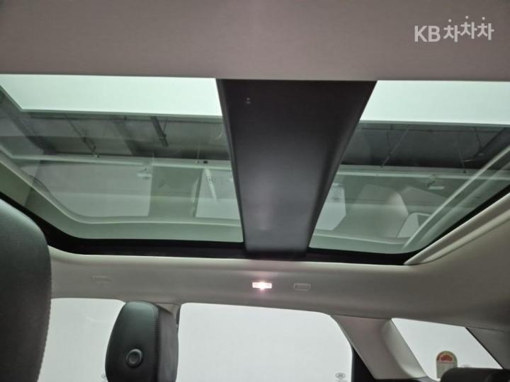 랜드로버 뉴 레인지로버 이보크 2.0 P250 Dynamic SE