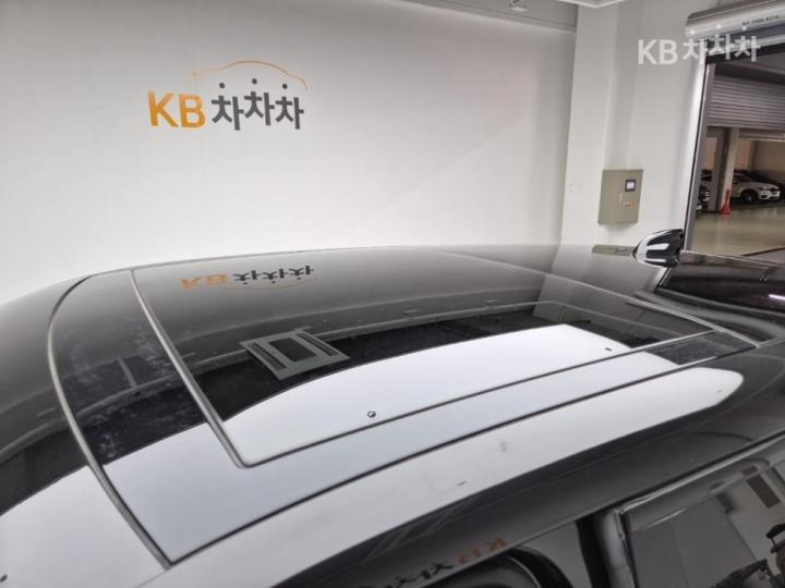 랜드로버 뉴 레인지로버 이보크 2.0 P250 Dynamic SE