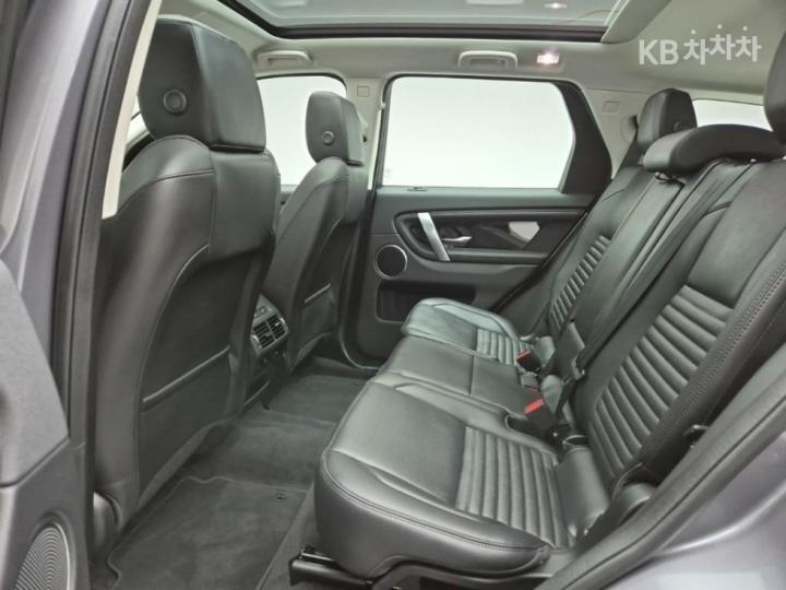 랜드로버 디스커버리 스포츠 2세대 P250 S