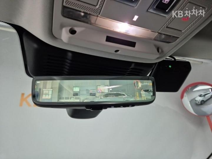 랜드로버 뉴 레인지로버 이보크 2.0 P250 Dynamic SE