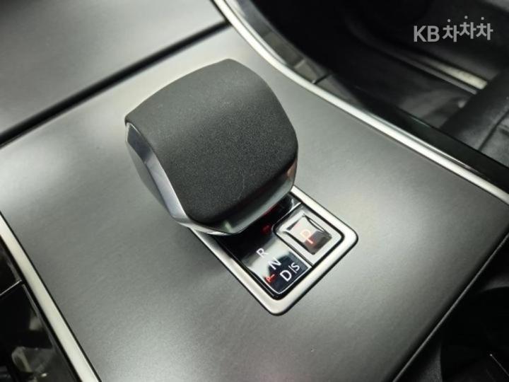 랜드로버 뉴 레인지로버 이보크 2.0 P250 Dynamic SE