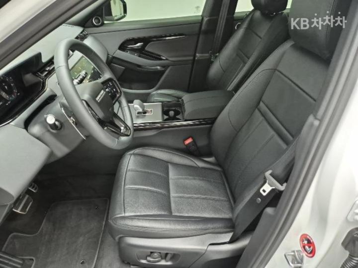 랜드로버 뉴 레인지로버 이보크 2.0 P250 Dynamic SE