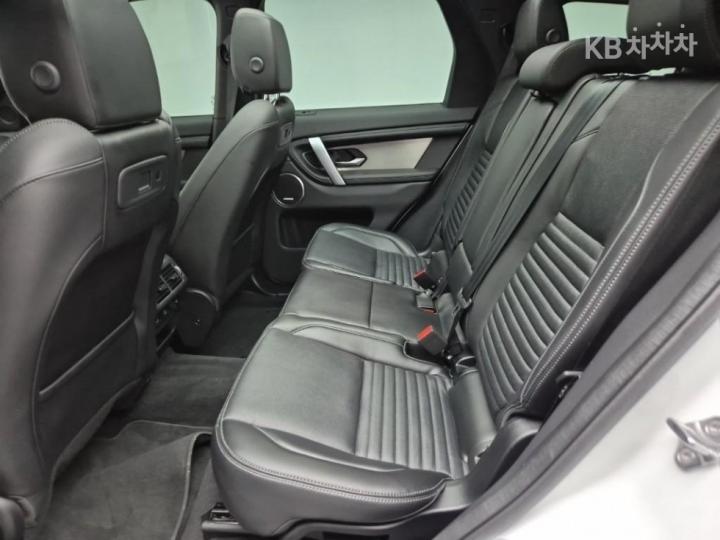 랜드로버 디스커버리 스포츠 2세대 P250 S