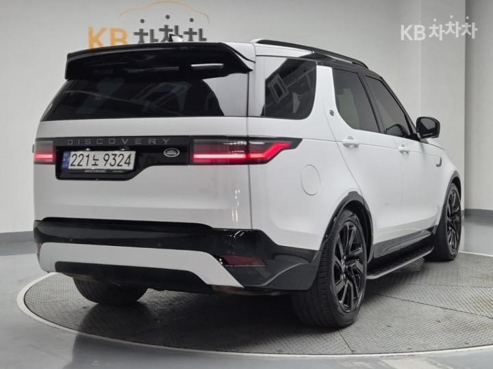 랜드로버 디스커버리5 P360 R-Dynamic SE