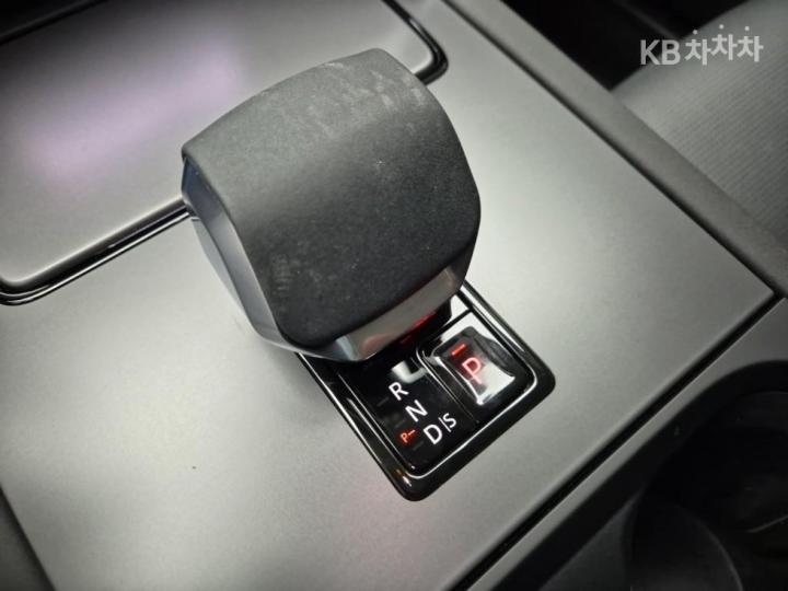랜드로버 디스커버리 스포츠 2세대 P250 S