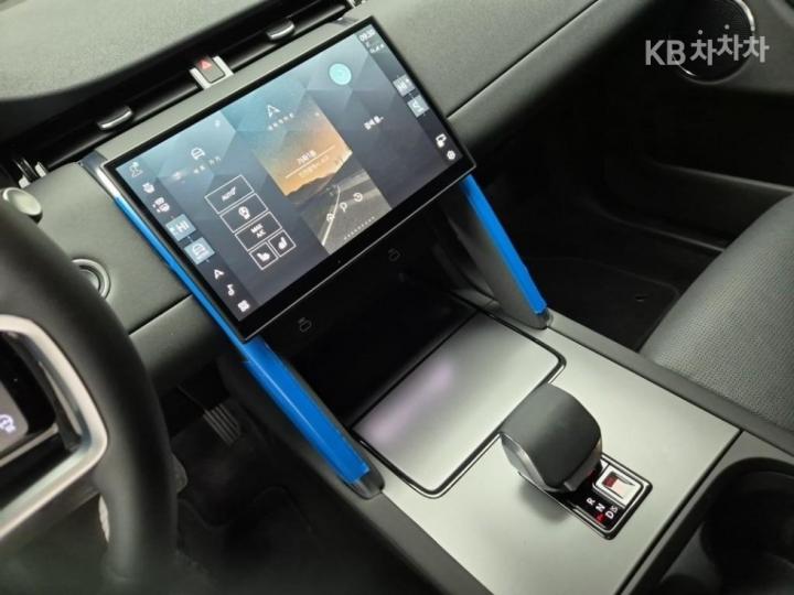 랜드로버 디스커버리 스포츠 2세대 P250 S