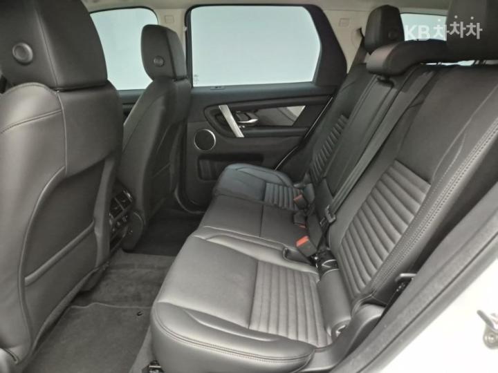 랜드로버 디스커버리 스포츠 2세대 P250 S