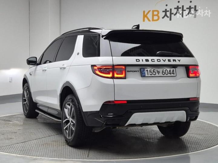 랜드로버 디스커버리 스포츠 2세대 P250 S