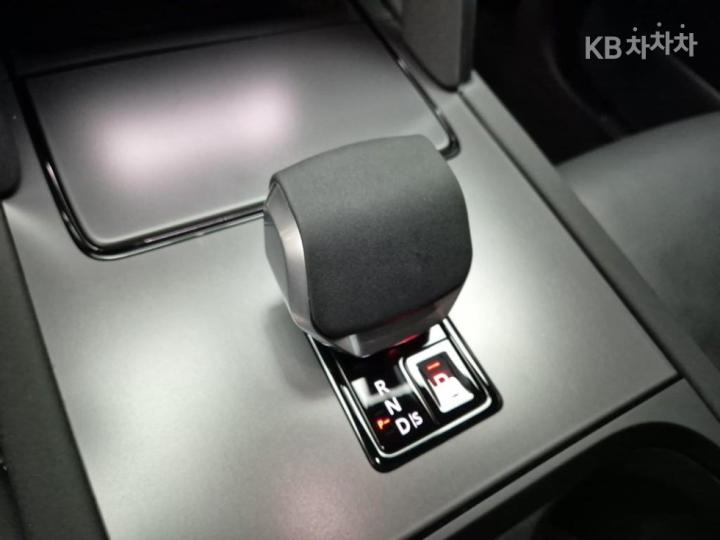 랜드로버 디스커버리 스포츠 2세대 P250 S