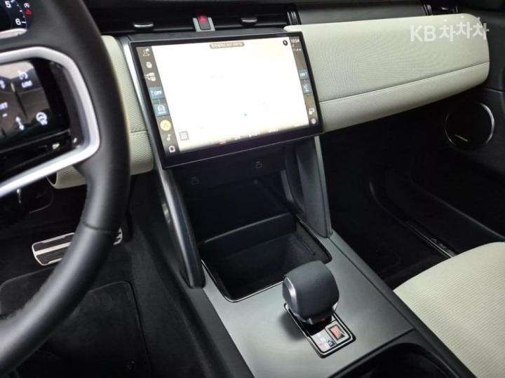 랜드로버 디스커버리 스포츠 2세대 P250 Dynamin SE