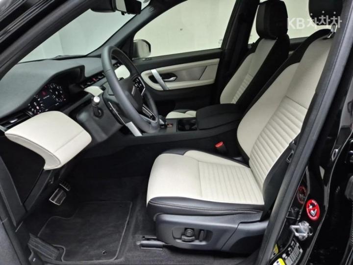 랜드로버 디스커버리 스포츠 2세대 P250 Dynamin SE