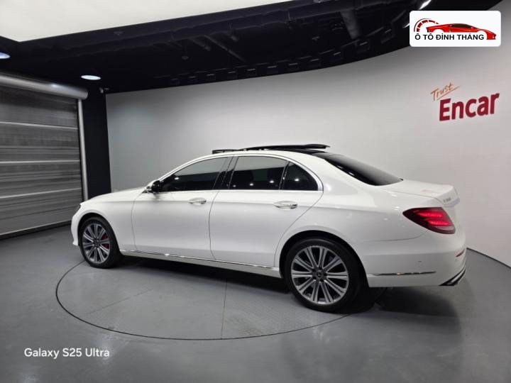 벤츠 E클래스 (W213) E450 4MATIC EXCLUSIVE