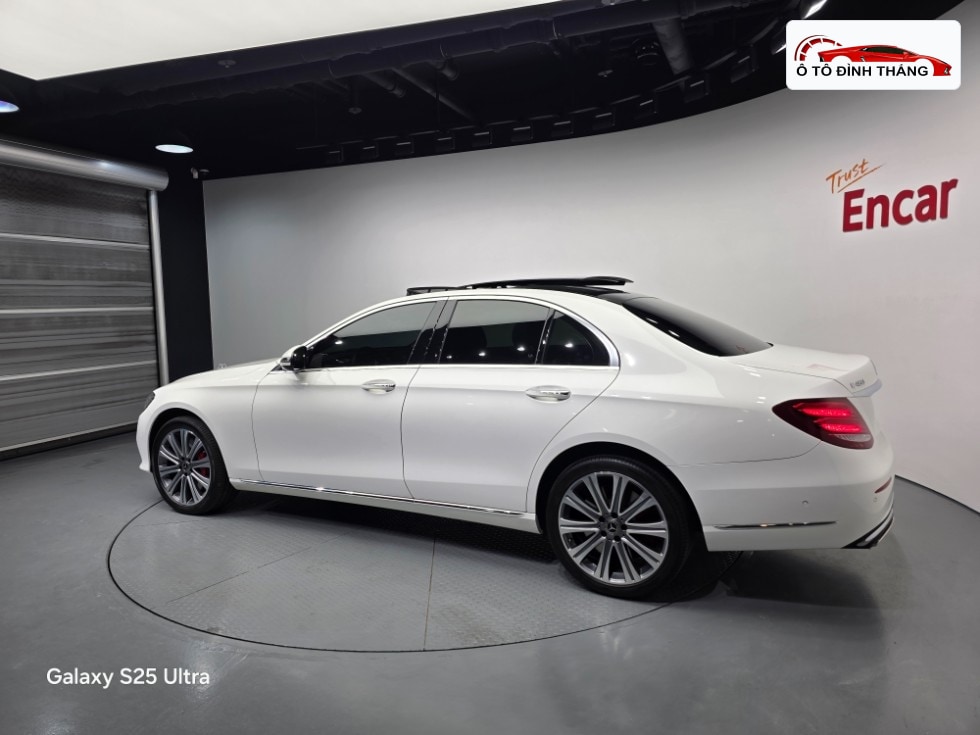 벤츠 E클래스 (W213) E450 4MATIC EXCLUSIVE