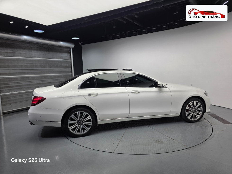 벤츠 E클래스 (W213) E450 4MATIC EXCLUSIVE