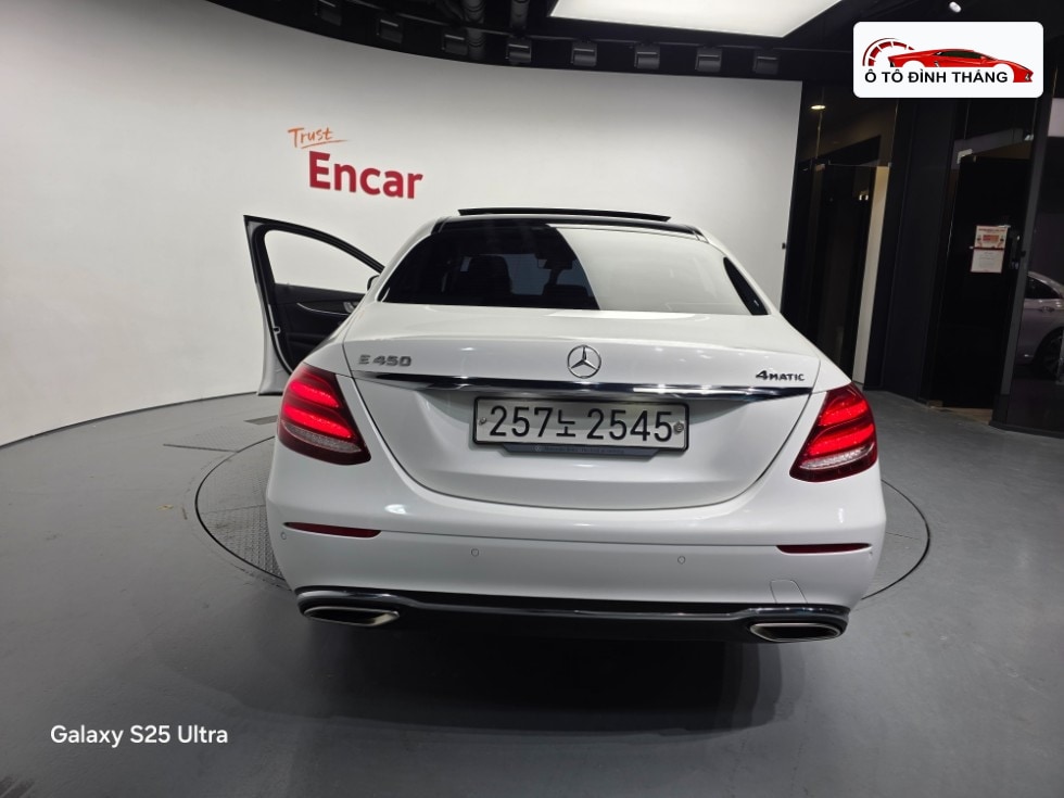 벤츠 E클래스 (W213) E450 4MATIC EXCLUSIVE