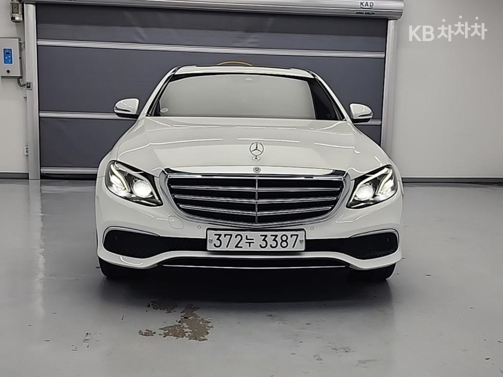 벤츠 E클래스 (W213) E220d Exclusive