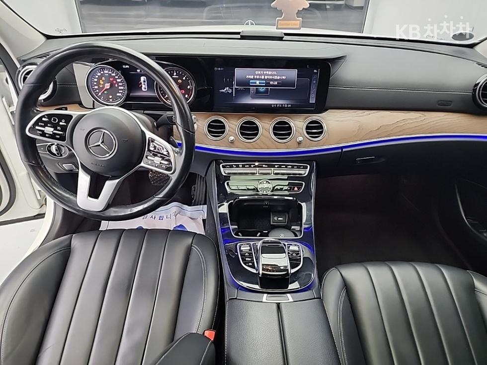 벤츠 E클래스 (W213) E220d Exclusive