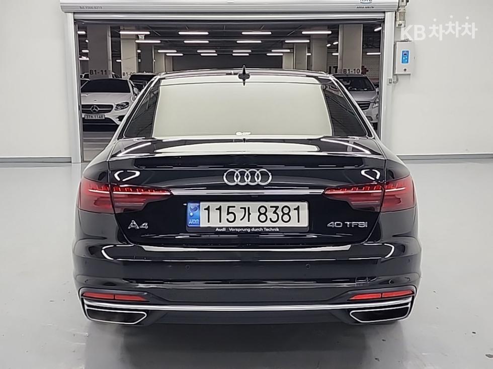 아우디 A4 (B9) 40 TFSI -